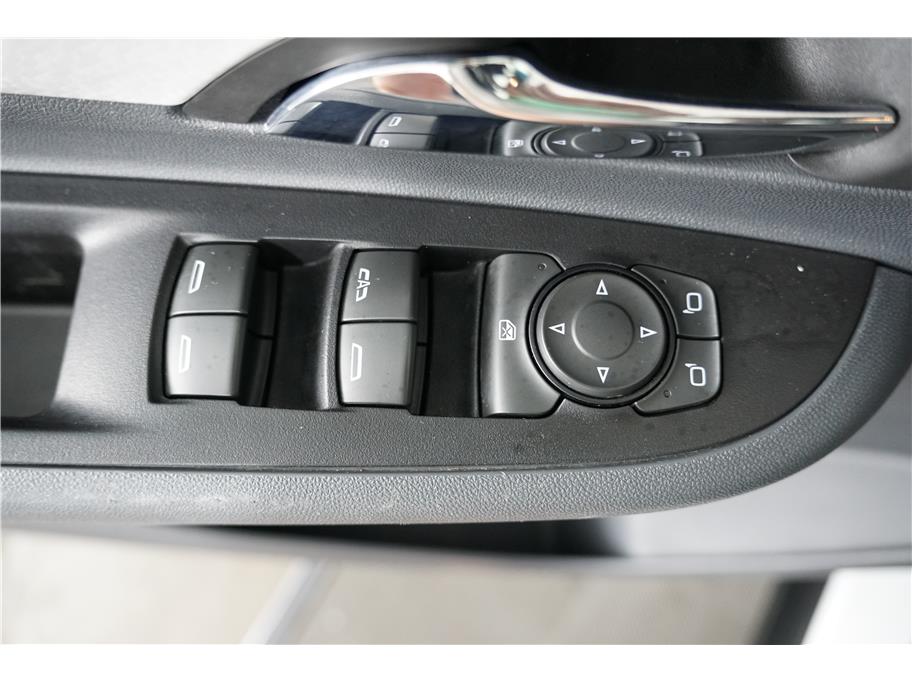 2019 Chevrolet Bolt EV photo 17