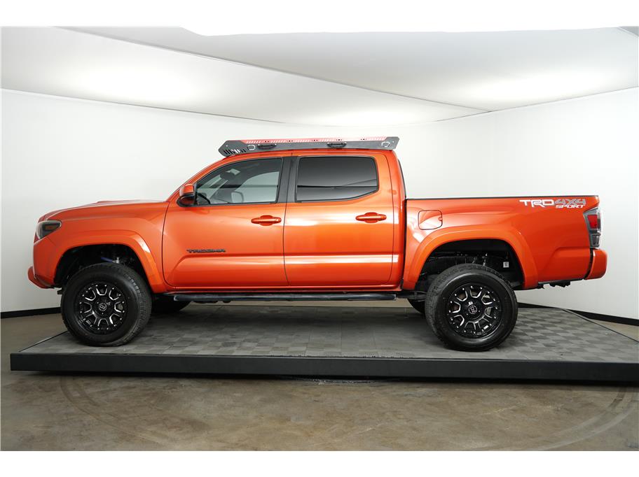 2017 Toyota Tacoma SR5 Sport TRD Pro photo 2