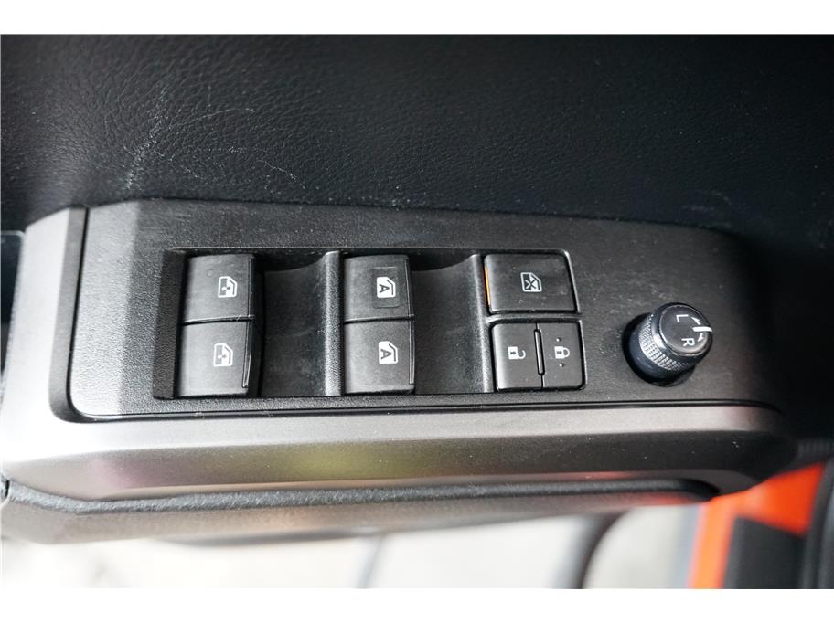 2017 Toyota Tacoma SR5 Sport TRD Pro photo 16