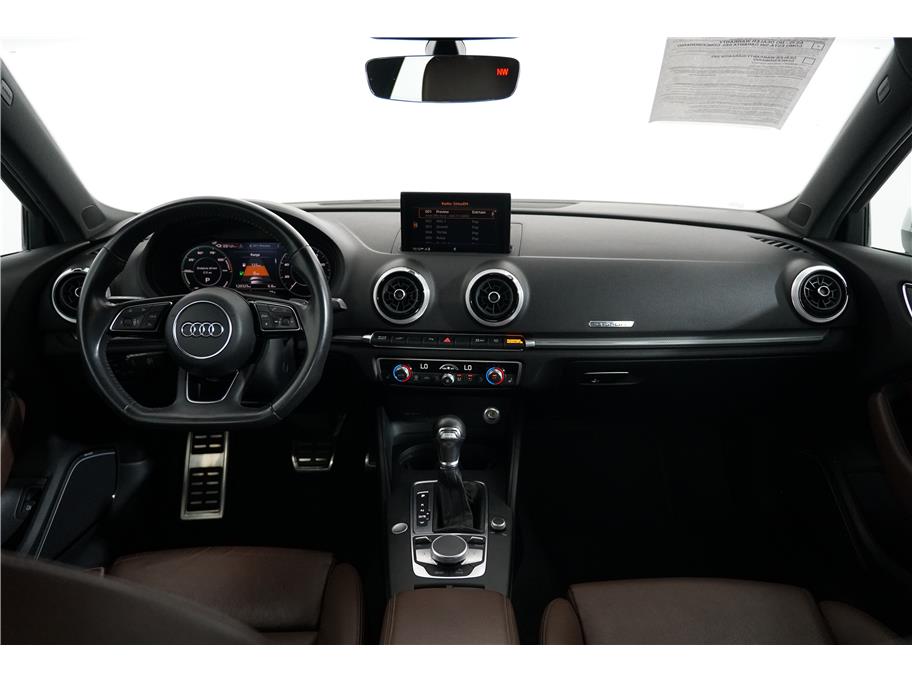 2018 Audi A3 E-tron Premium Plus photo 19