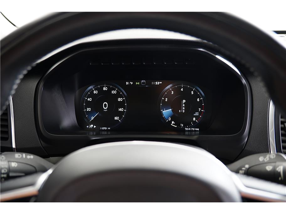 2019 Volvo XC90 T6 Momentum Sport photo 26