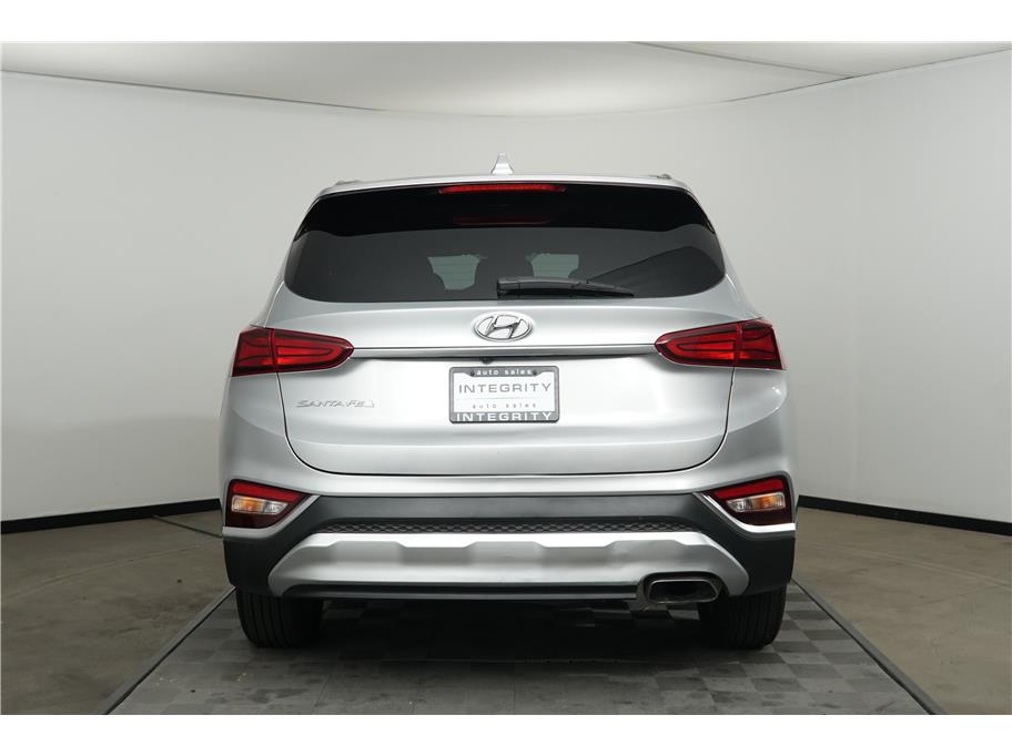 2020 Hyundai Santa Fe SEL photo 3