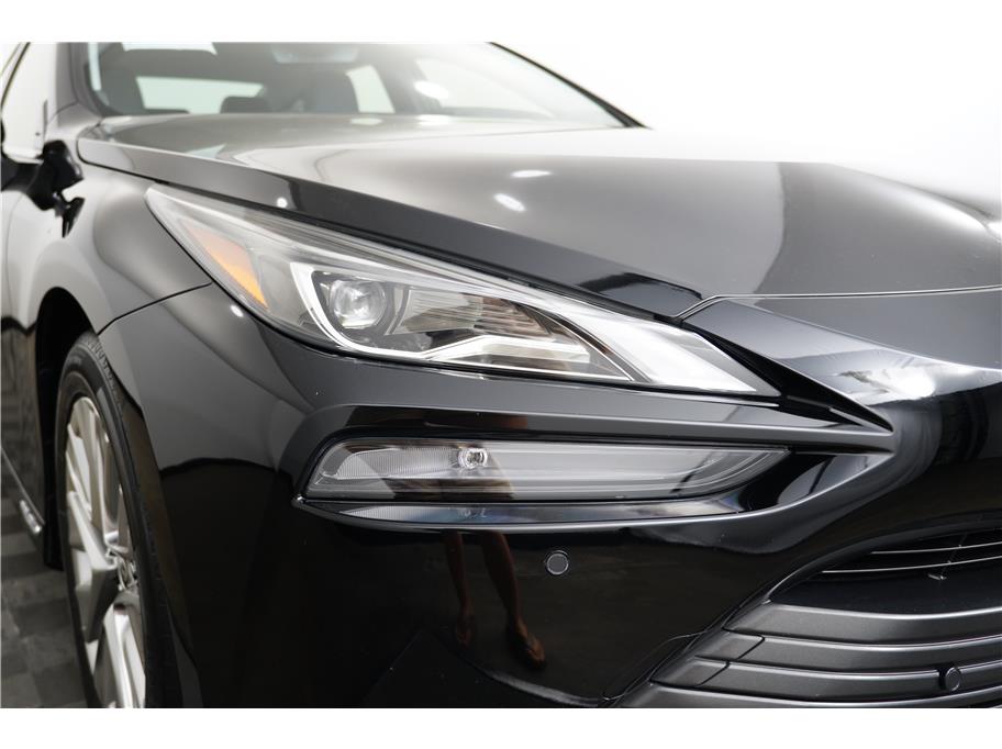 2021 Toyota Mirai XLE photo 9