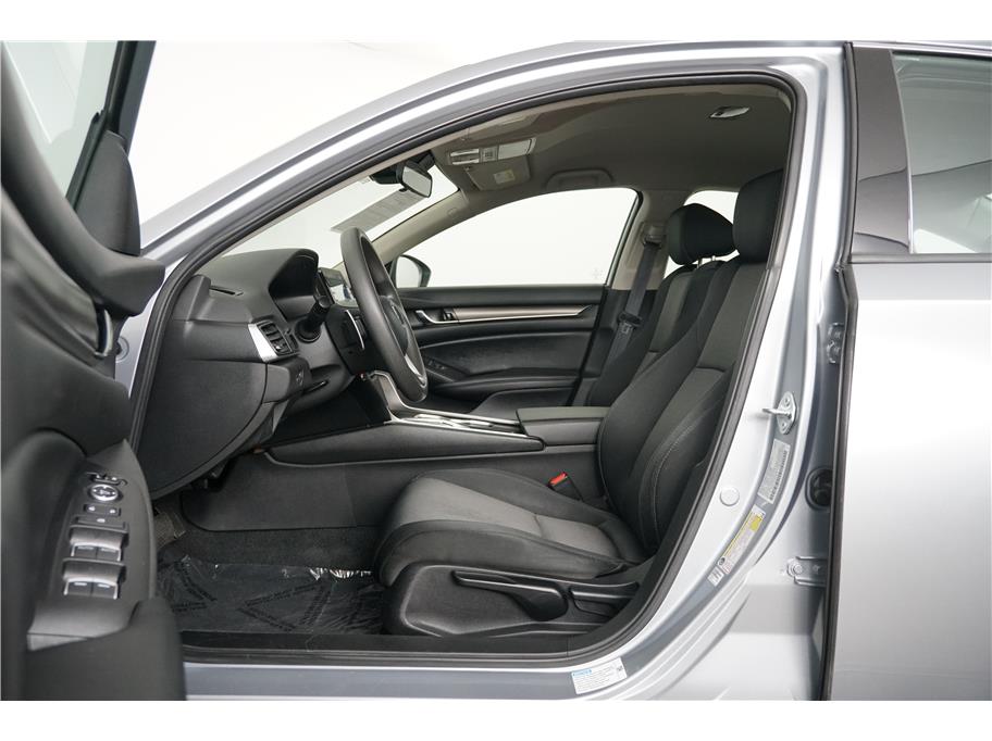 2021 Honda Accord Hybrid photo 15