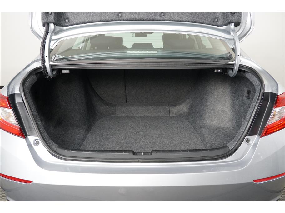 2021 Honda Accord Hybrid photo 19