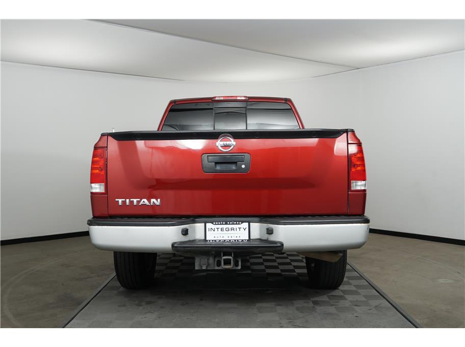 2015 Nissan Titan S photo 3
