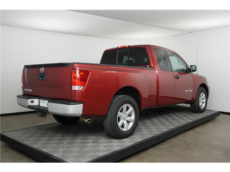 2015 Nissan Titan S photo 4