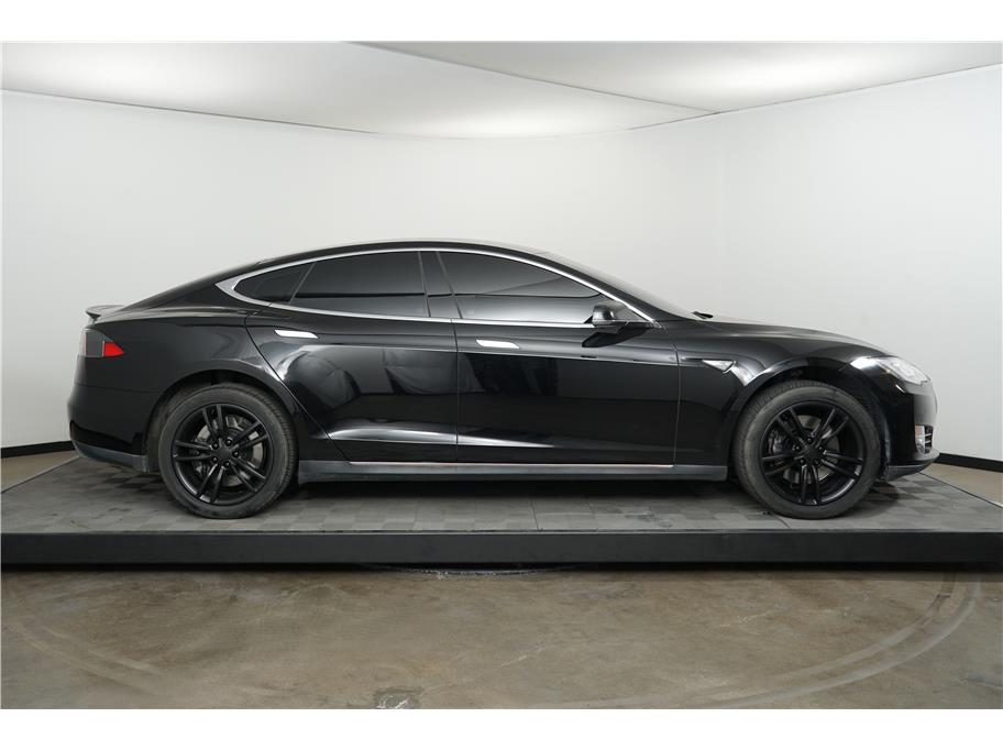 2013 Tesla Model S Performance photo 4