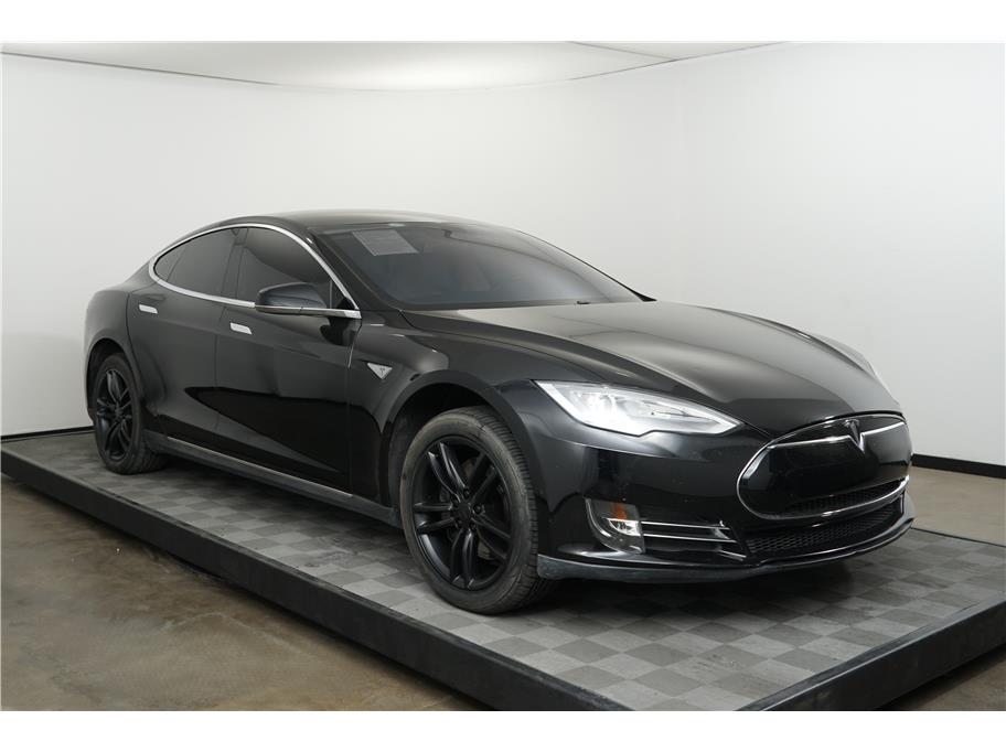 2013 Tesla Model S Performance photo 5