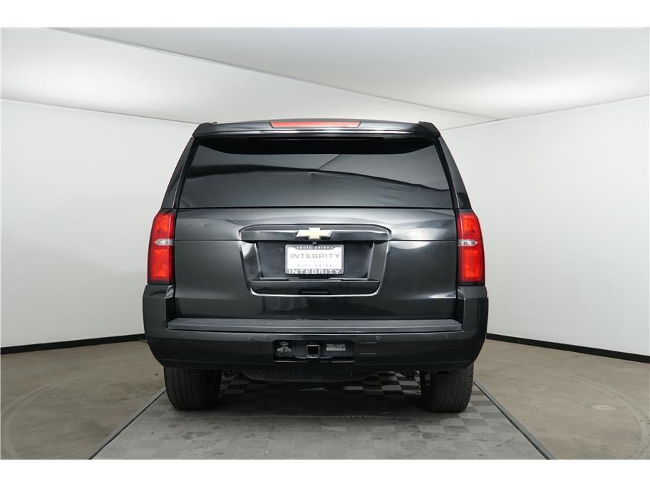 2018 Chevrolet Tahoe LT photo 4