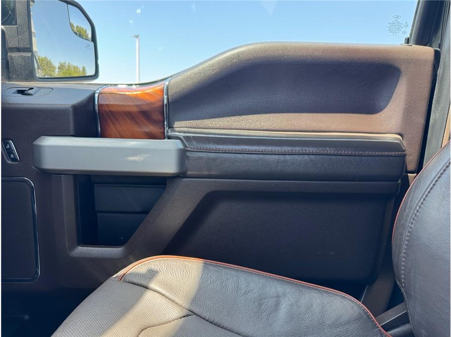 2016 Ford F-150 King Ranch - Photo 16