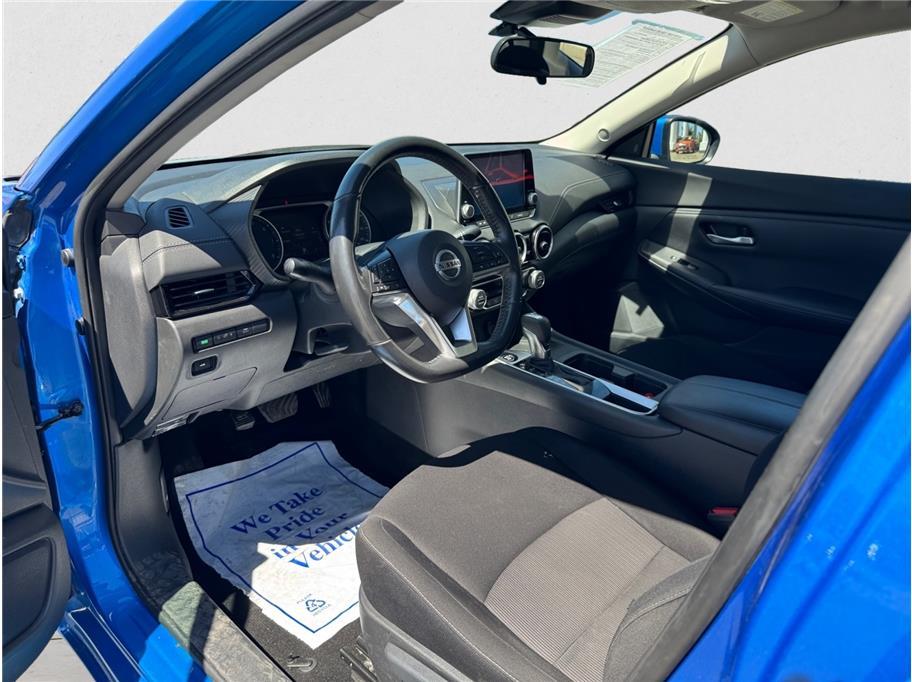 2023 Nissan Sentra SV - Photo 9