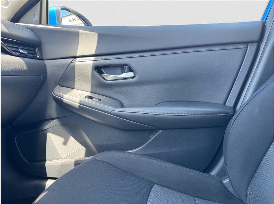 2023 Nissan Sentra SV - Photo 13