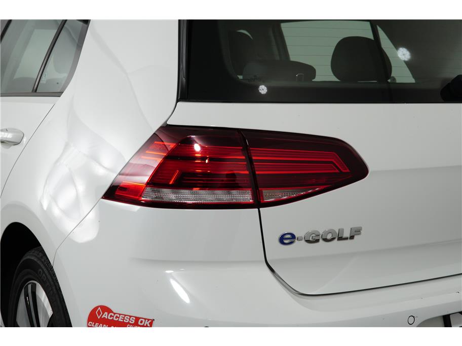 2017 Volkswagen e-Golf e-Golf SEL Premium - Photo 11