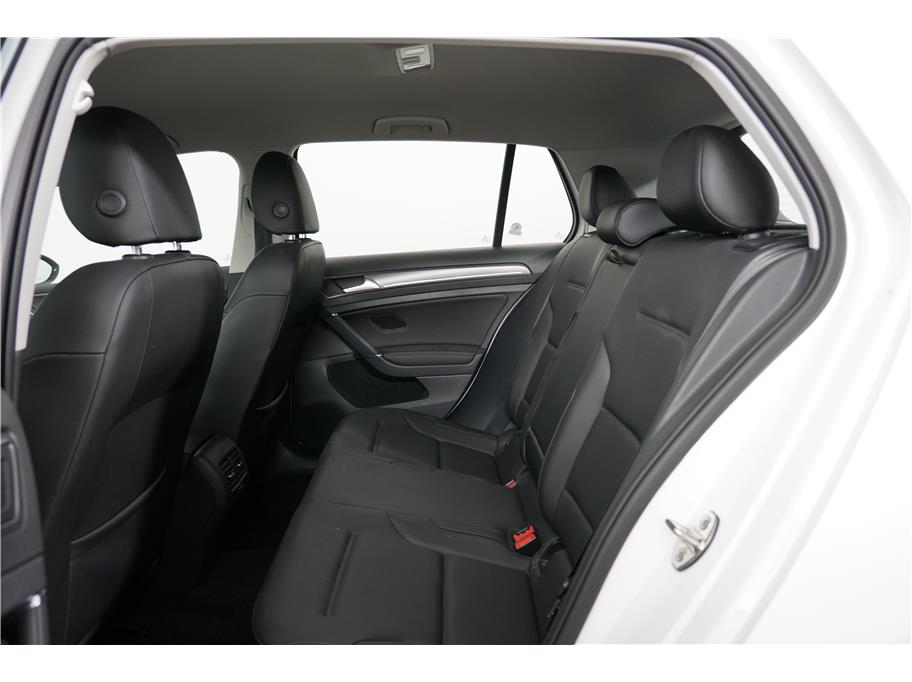 2017 Volkswagen e-Golf e-Golf SEL Premium - Photo 17