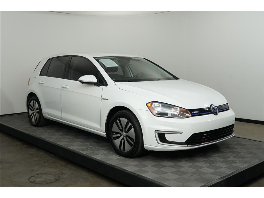 2016 Volkswagen e-Golf e-Golf SE - Photo 7