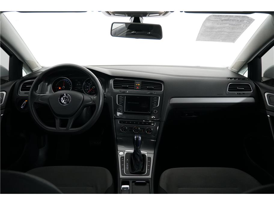 2016 Volkswagen e-Golf e-Golf SE - Photo 22