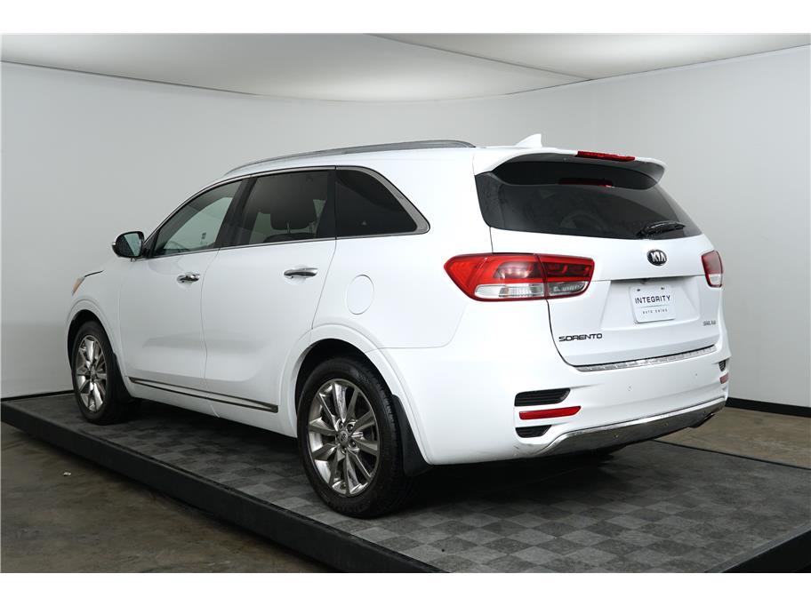 2017 Kia Sorento V6 photo 2