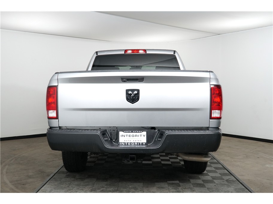 2022 Ram 1500 Classic Tradesman photo 4