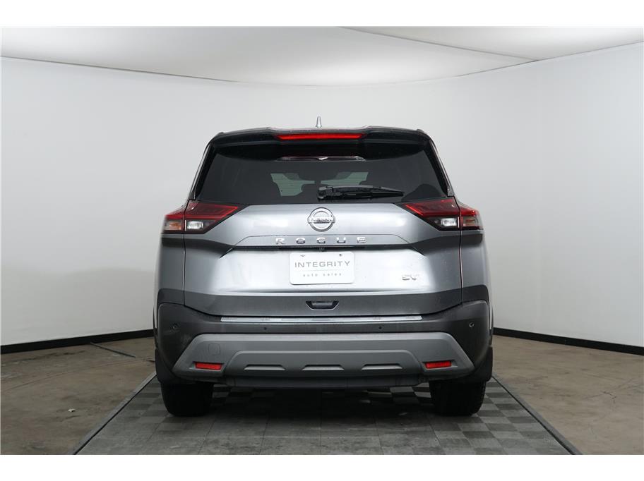 2021 Nissan Rogue SV photo 4