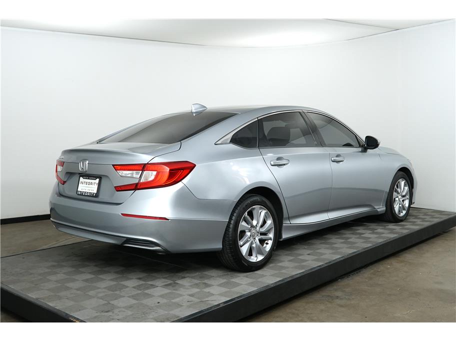 2020 Honda Accord LX photo 4