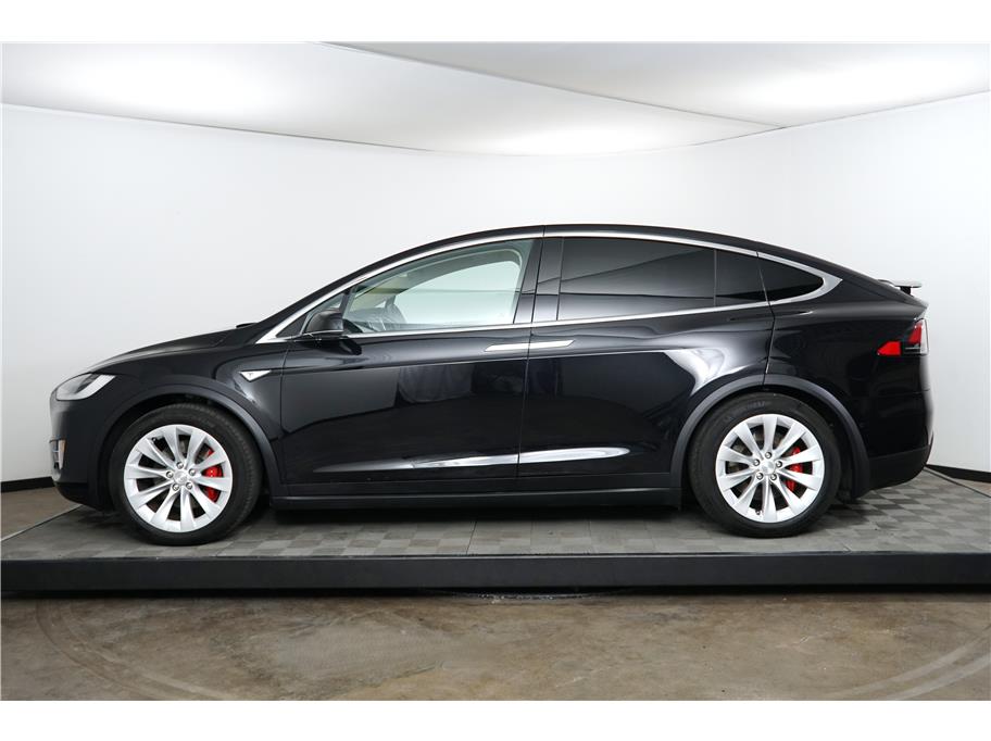 2016 Tesla Model X P90D photo 2