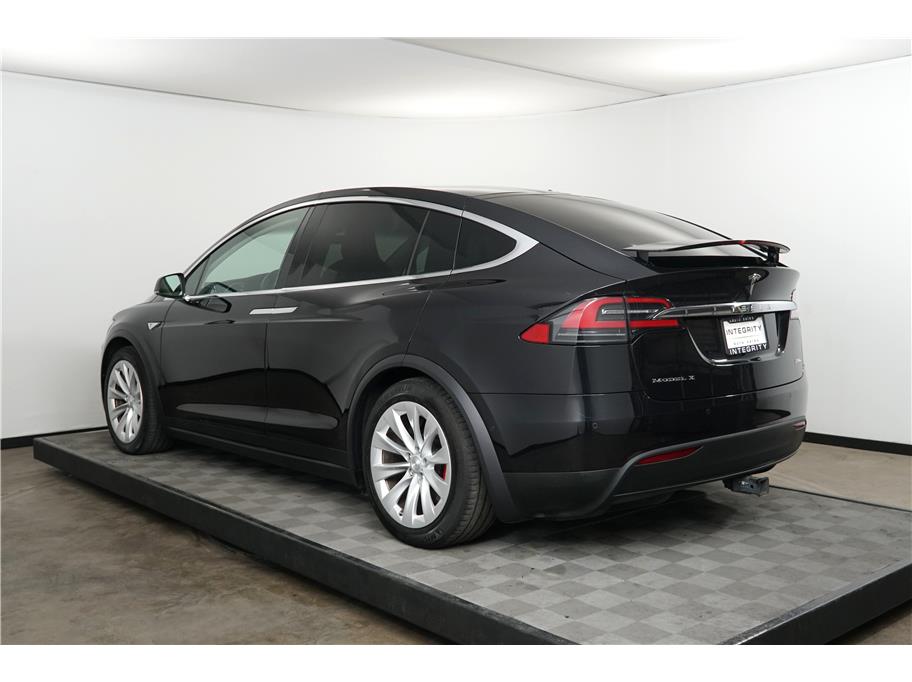 2016 Tesla Model X P90D photo 3
