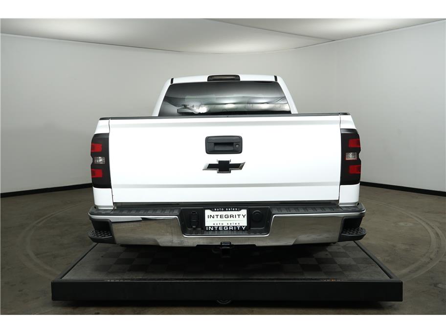 2016 Chevrolet Silverado 1500 LT photo 4