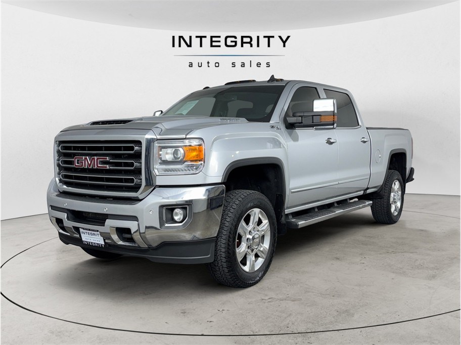 2018 GMC Sierra 4WD Crew Cab Standard Box SLT's photo