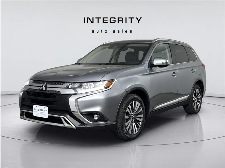 2020 Mitsubishi Outlander SEL FWD's photo