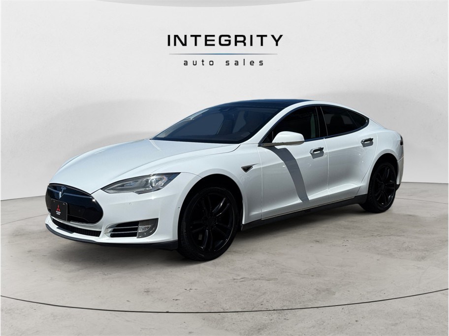 2016 Tesla Model S 90D's photo