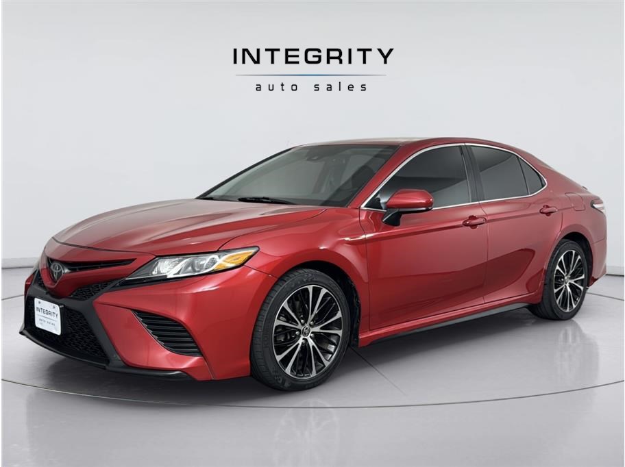 2020 Toyota Camry 2.5 Auto SE's photo