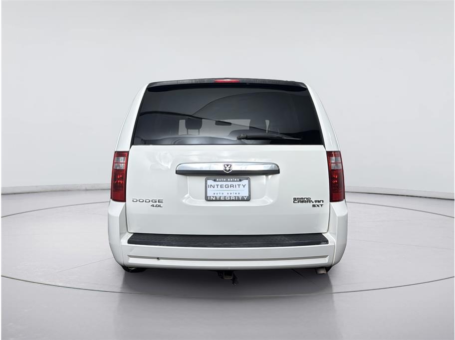2010 Dodge Grand Caravan SXT - Photo 4