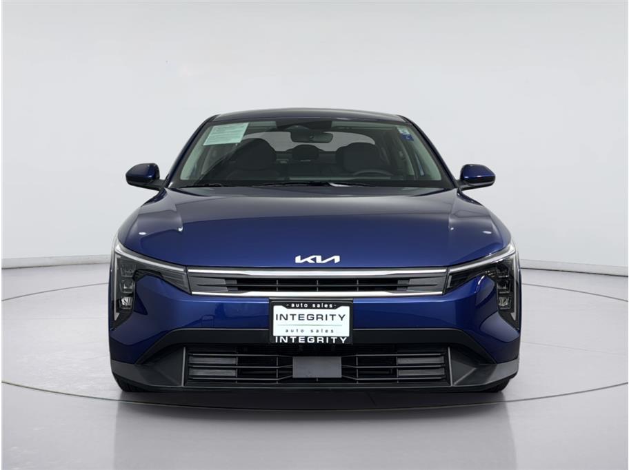 2025 Kia K4 LXS - Photo 8