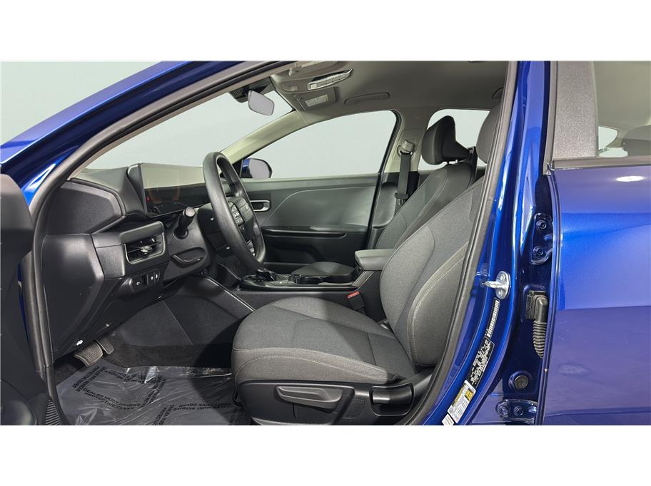 2025 Kia K4 LXS - Photo 10