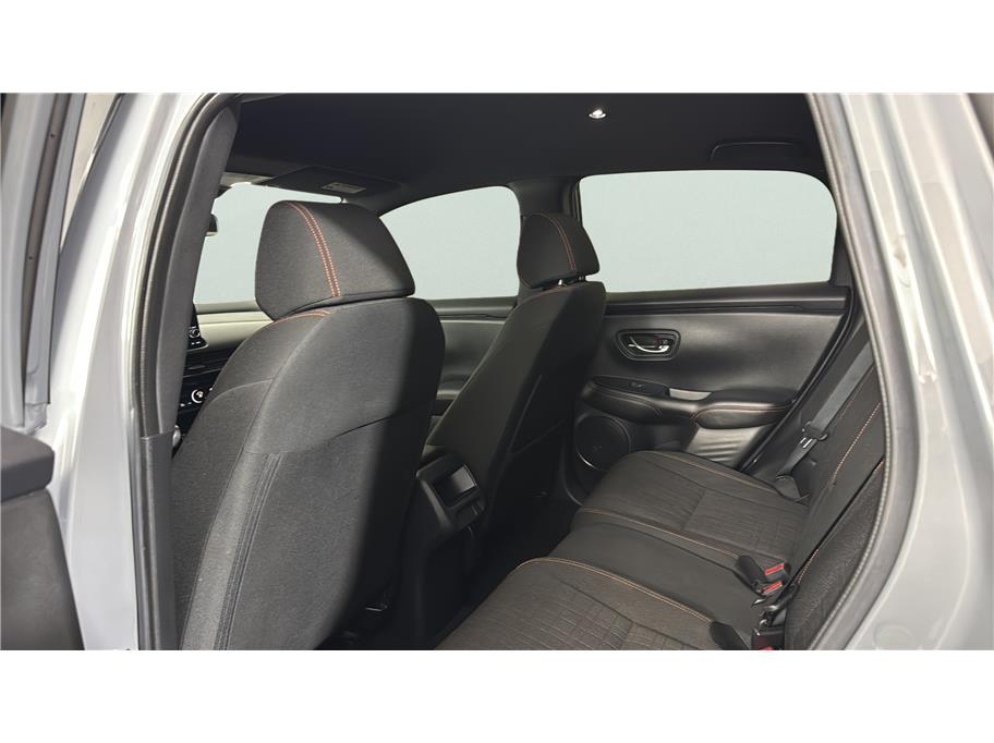 Honda HR-V photo 13