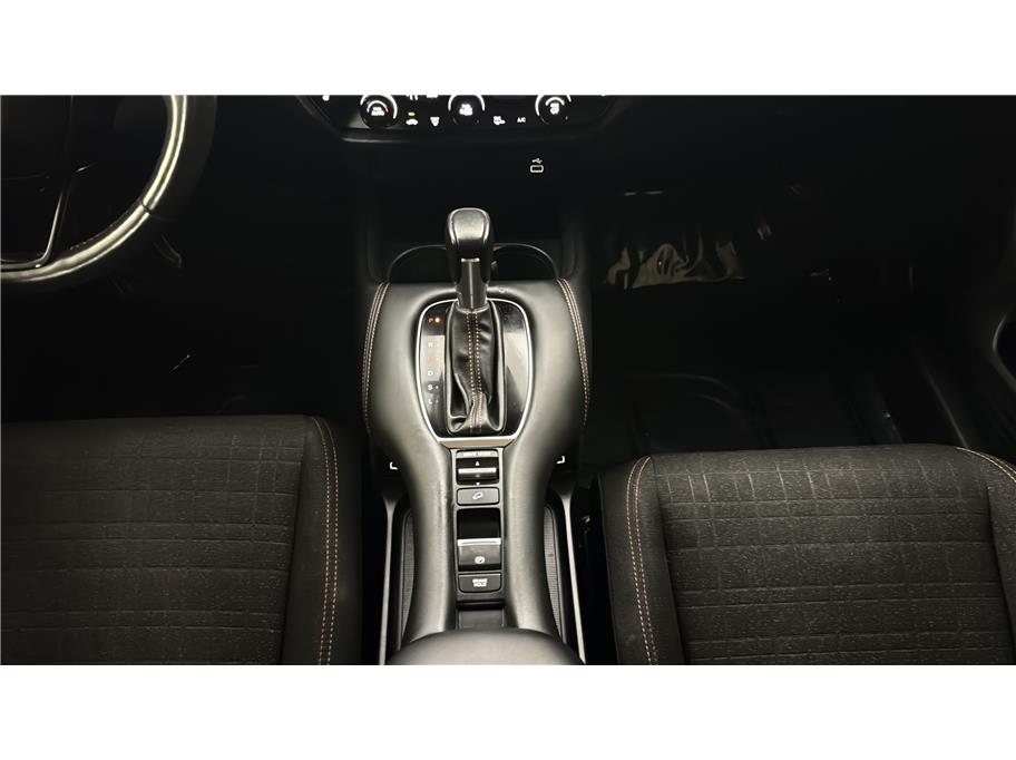 Honda HR-V photo 25