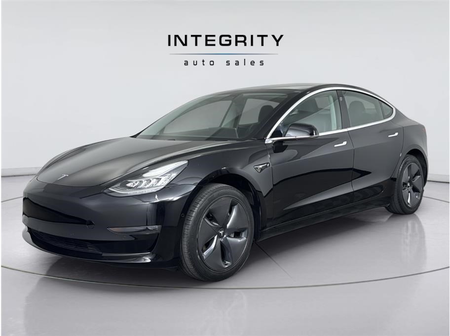 2019 Tesla Model 3 Mid Range