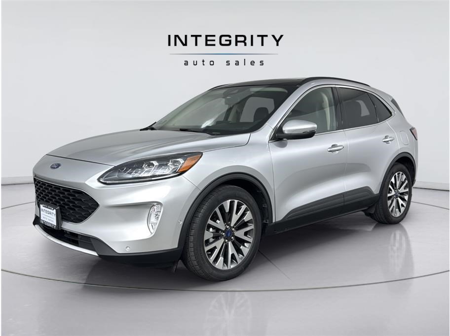 2020 Ford Escape Titanium Hybrid