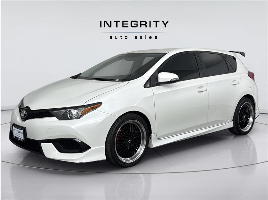 2017 Toyota Corolla iM 