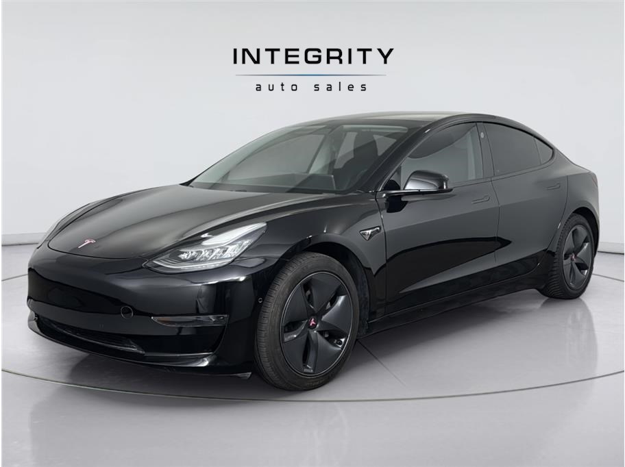 2020 Tesla Model 3 Standard Range Plus