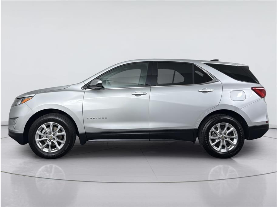 Chevrolet Equinox photo 2