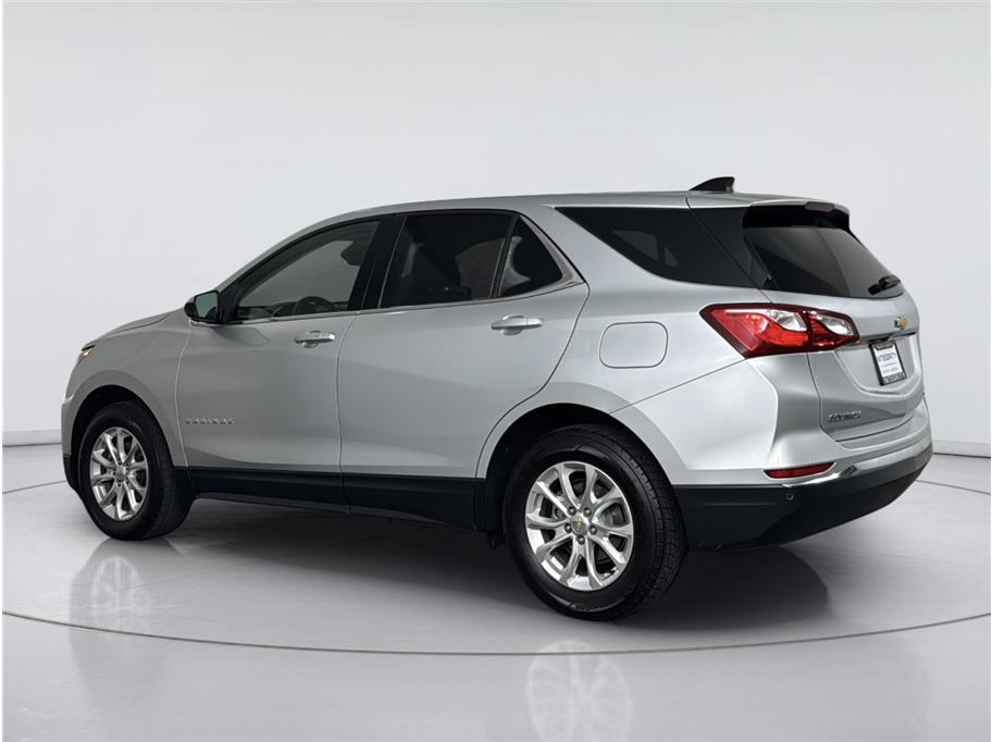 Chevrolet Equinox photo 3