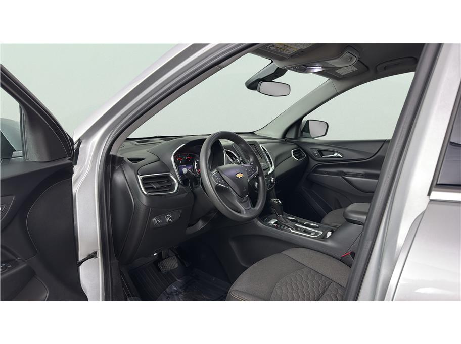 Chevrolet Equinox photo 9