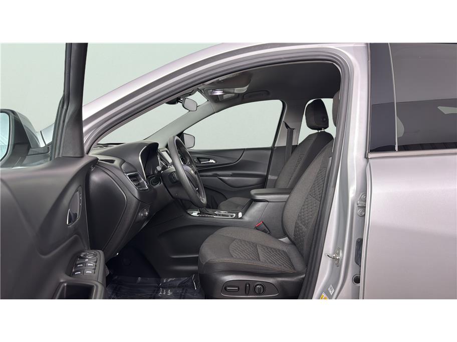 Chevrolet Equinox photo 10