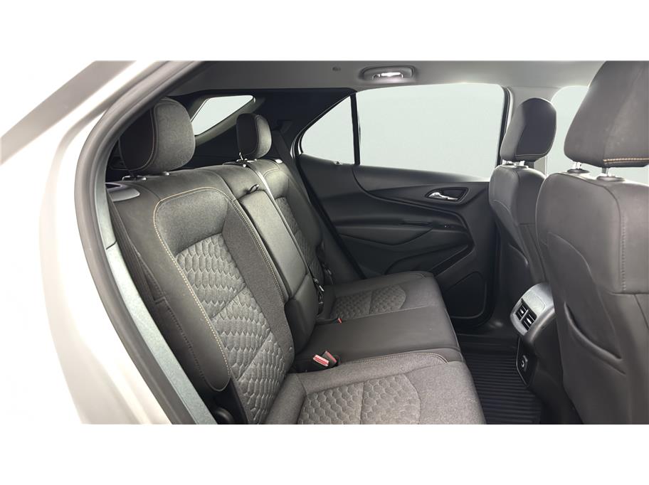 Chevrolet Equinox photo 16
