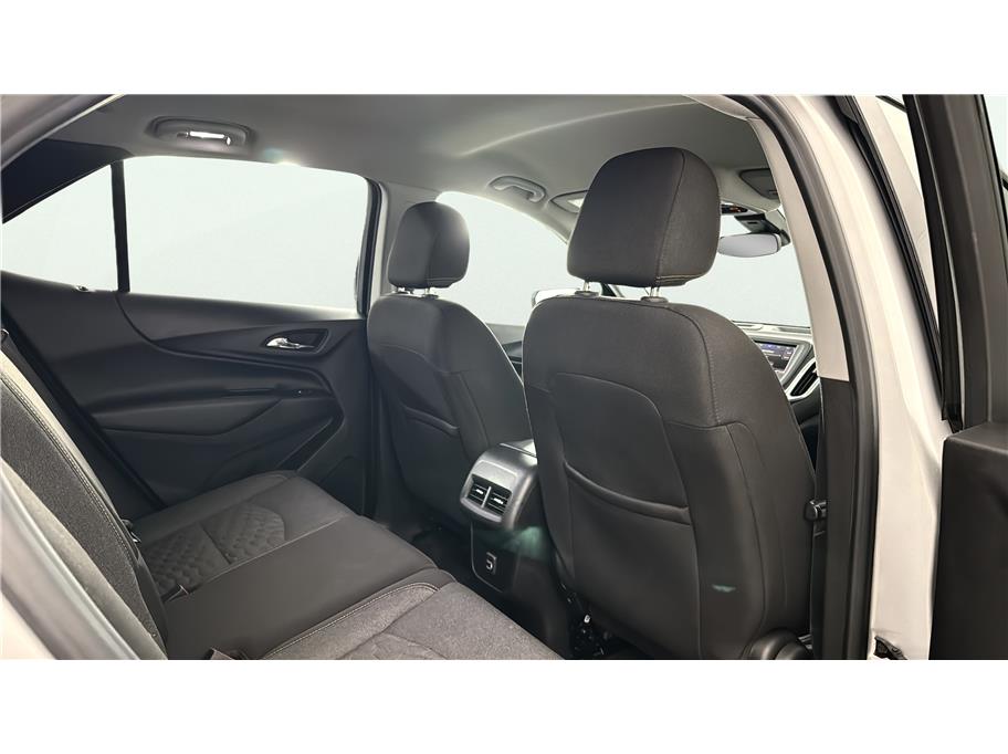 Chevrolet Equinox photo 17