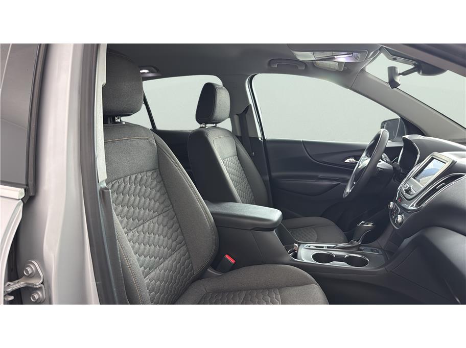 Chevrolet Equinox photo 21