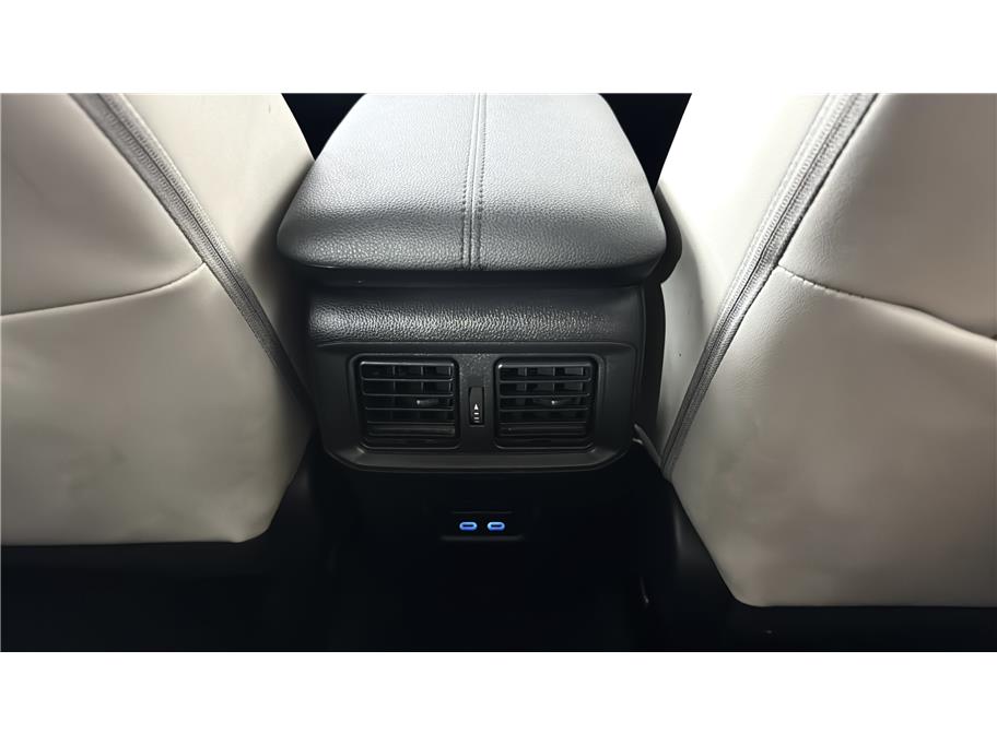 Toyota RAV4 photo 16