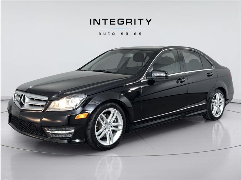 2013 Mercedes-Benz C 250 Luxury Sedan